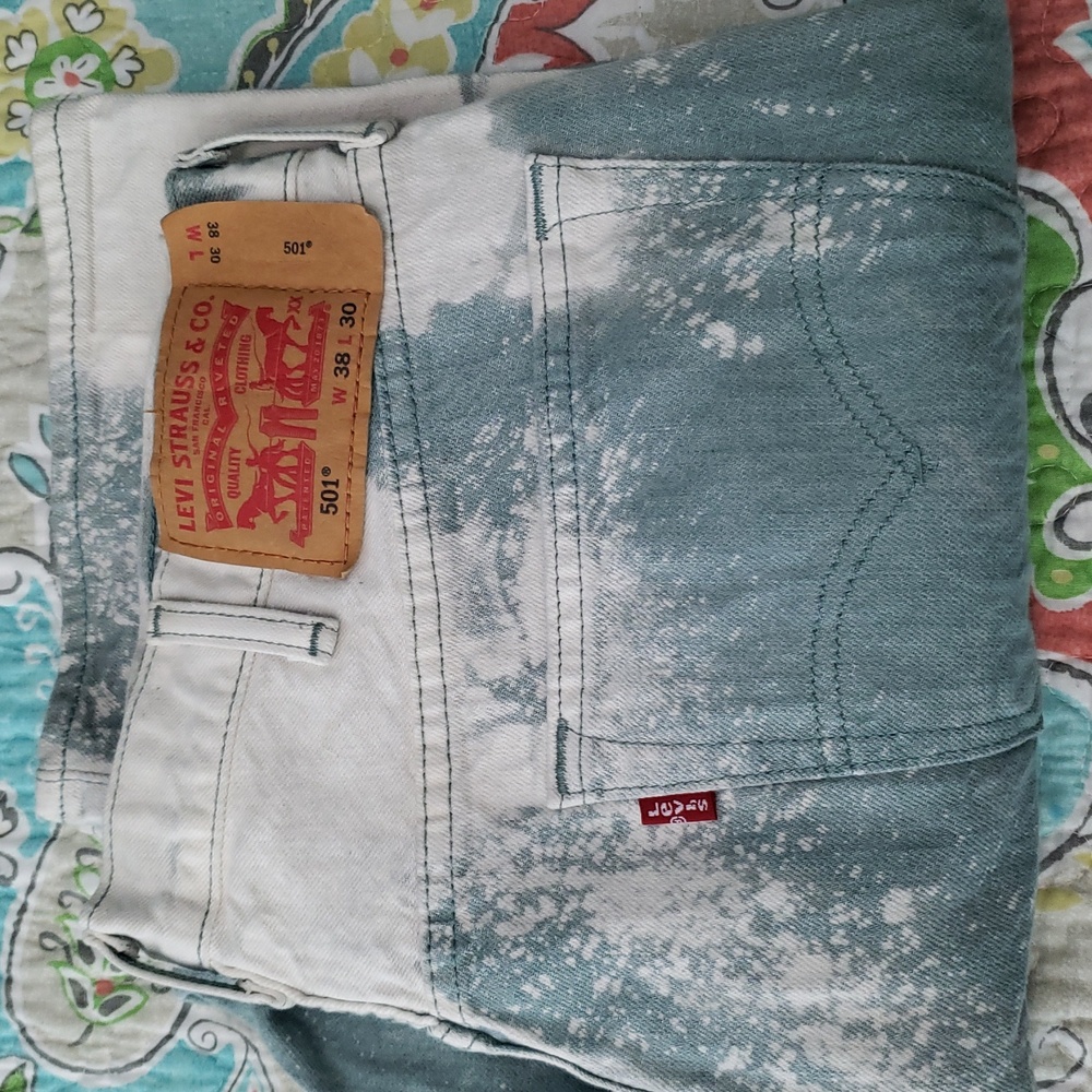 Levi's White Oak Jeans 38x30